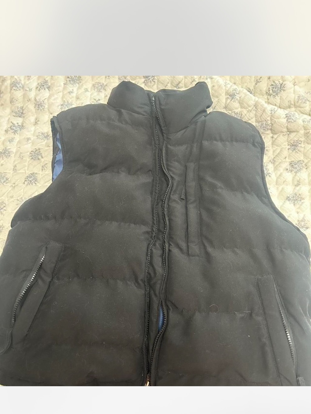 Men's Black Puffer Vest